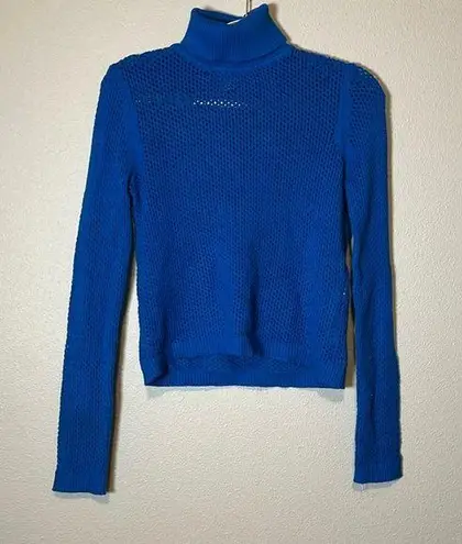 Bar III NWOT  blue perforated sweater turtleneck