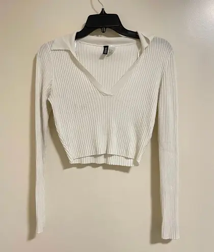 Divided by H&M Women’s White Knit Collared Long Sleeve Crop Top Size S (Used)