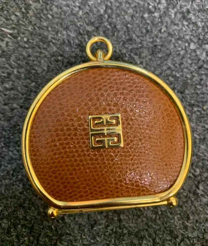 Givenchy Vintage  Coun Purse