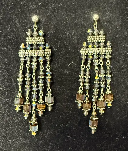 Cristal Chandelier Earrings NWOT Gold