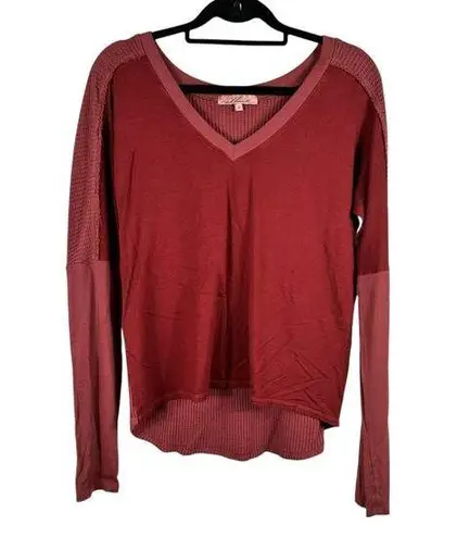 Redhaute Red Long Sleeve V Neck Waffle Knit Top Medium