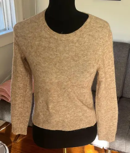 Nanushka Soft Beige Crew Neck Sweater Size Small Tan