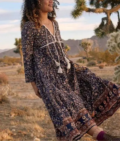 Christy Dawn Paloma Dress Navy Anemone Vine
Size PS