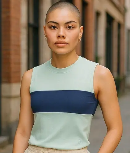 ATIVA Light Green & Black Workout Sleeveless Activewear Top ~ Women's Size XS