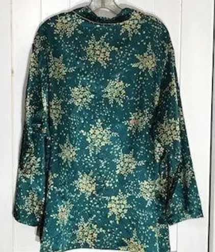 gilligan and o'malley  Silky Collared Button Front Loungewear Pajama Top Green Gold