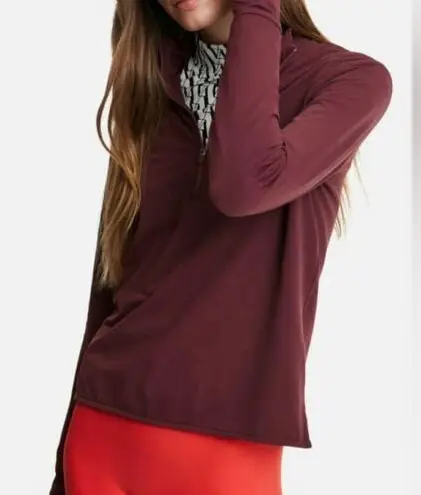Bandier All Access Unison 1/4 Zip Up Long Sleeve Pullover in Port Royale Red Size M
