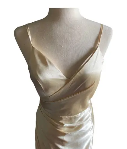 TS Couture -SATIN FEEL CREAM COLOR GOWN-SIZE SMALL