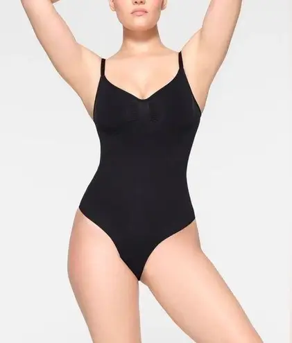 SKIMS  Seamless Sculpt Brief Bodysuit in Onyx Black Size 2X 3X