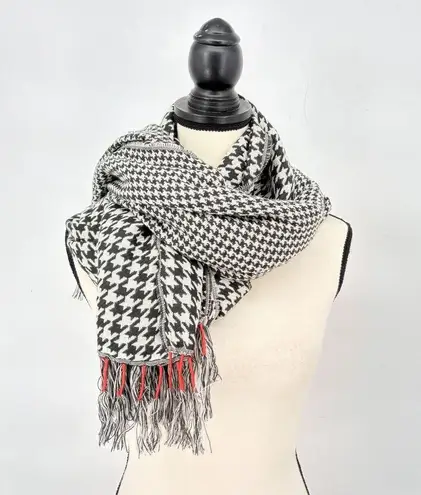 Women's Black White Red Checkered Large Knit Wrap Scarf Shawl Fringe