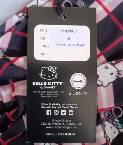 Unique Vintage x Hello Kitty Dress Christmas Size MEDIUM 6/8