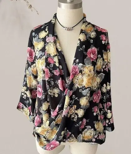 Free Press Black Floral Print 3/4 Sleeve Plunge Wrap Front Blouse Top Size XS