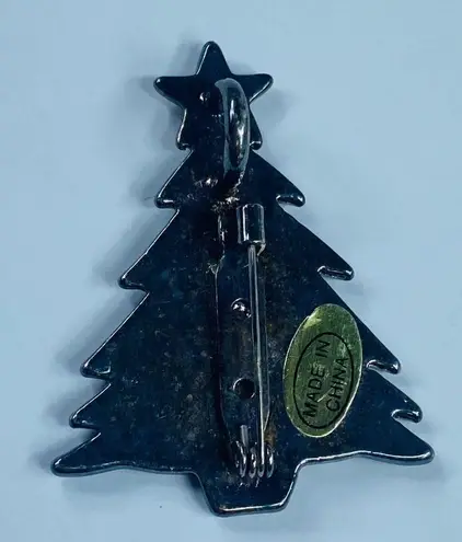 Christmas Holiday Tree Brooch Pendant Silver Tone 3 D Metal Vintage Gift