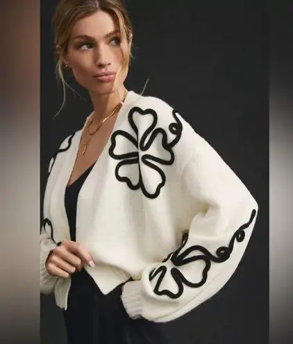 SAACHI Cropped Flower Squiggle Cardigan from Anthropologie Size Small White