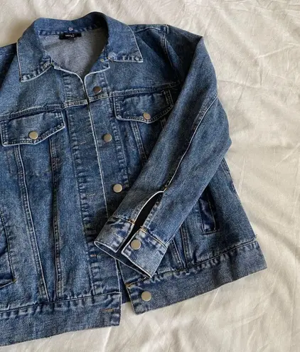 Very J Distressed denim jacket