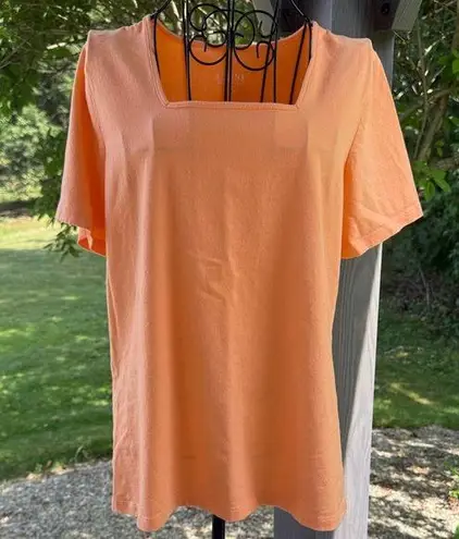 Denim and Company short sleeve square neck T shirt Orange Size M