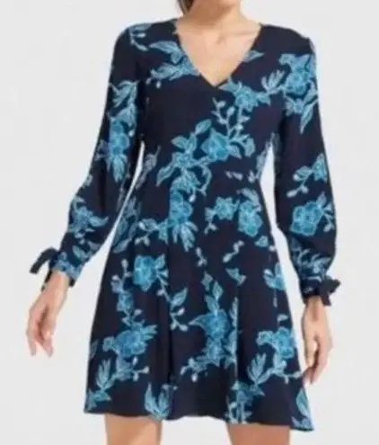 Draper James  Long Sleeve Dress Geranium Floral in Nassau Navy Tie Wrist - 6