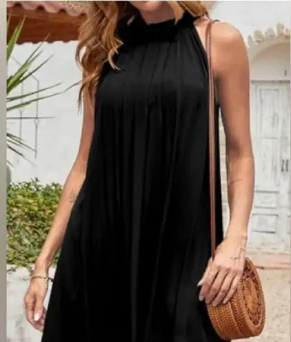 Black pleated Midi Sundress with Halter Neckline for Cocktail Size L