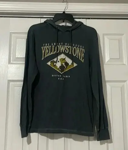 Acemi Yellowstone long sleeve hooded lightweight, hooded sweatshirt