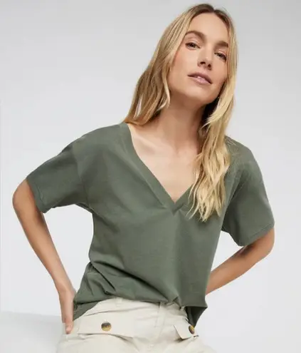 Vuori Sutton V-Neck