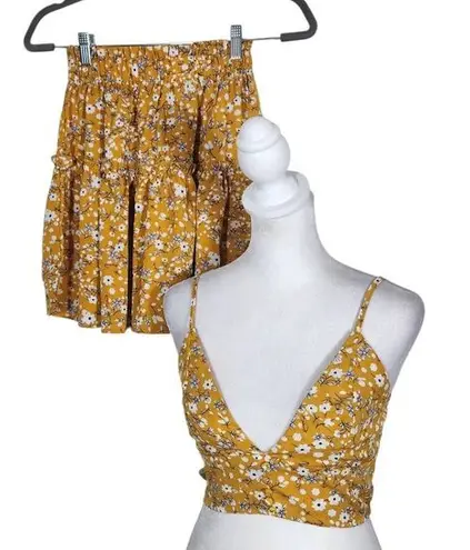 Jeuvre Yellow Floral Crop Tank Top and Skirt Set Size Small
