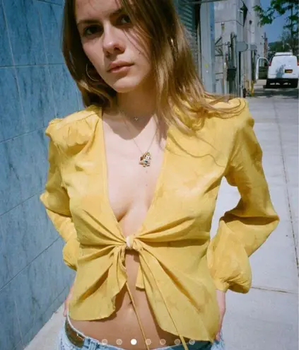 Realisation Par 💕💕 The Stevie Top ~ Sunflower Yellow Print XS