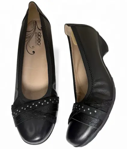 Abeo Nellie Pumps Sz 9.5N Slip On Leather Career Wear Academic Professional Black