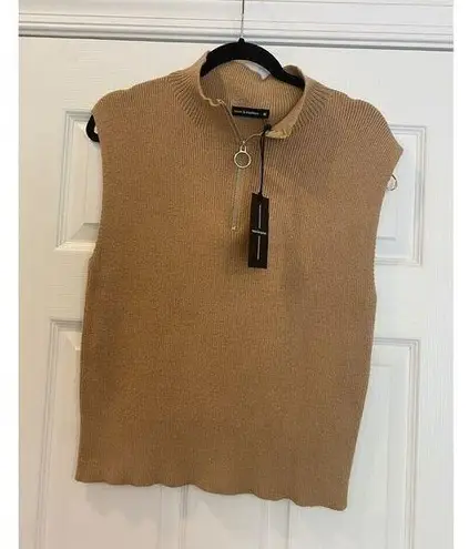 Moon & Madison Women’s Preppy Sleeveless Sweater NWT Size Medium Brown