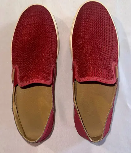 OluKai • Pehuea Women’s Size 9 Breathable Slip