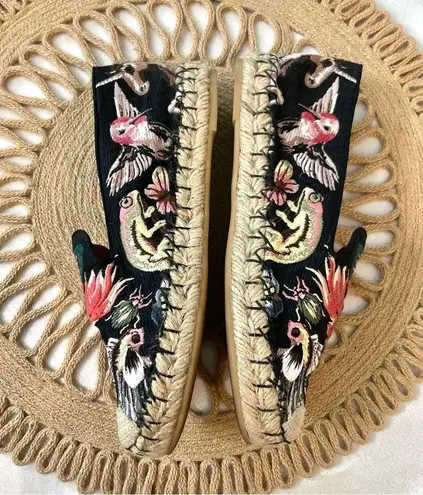 Valentino Garavani Butterfly-Embroidered Fabric Espadrilles in Black/Multi EU 36