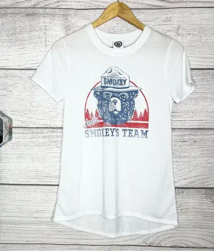 NWOT Official Smokey the Bear White Graphic T
