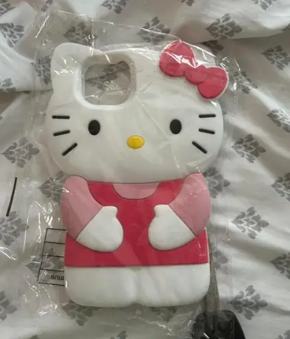 Hello Kitty  Phone Case  thumbnail 2