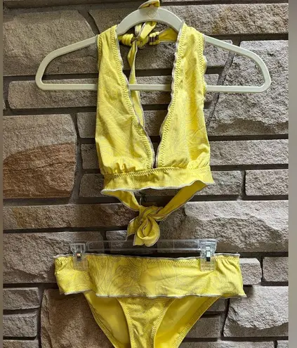 Becca Rebecca Virtue yellow paisley print halter bikini set Medium