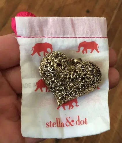 Stella & Dot large, flower detail hollow brass heart