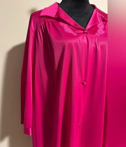 Vanity Fair EUC Vintage Pink Button Down Sleep Robe size large