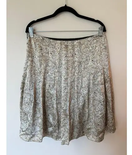 Tahari Pull On Pleated Mini A-Line Skirt 100% Silk Paisley Cream Women's Size 12