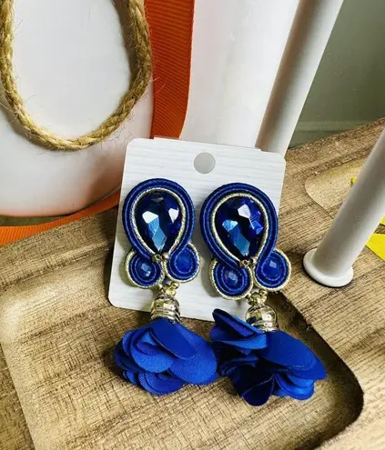 Handmade Dangle Drop Earrings with Chrystals Soutache handcrafted UniqueJewelry
