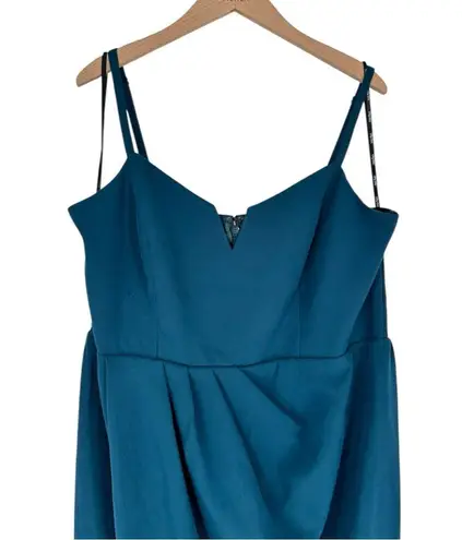 City Chic Sassy V Midi Dress in Emerald size S/16 Notch V Neck Adjustable Straps