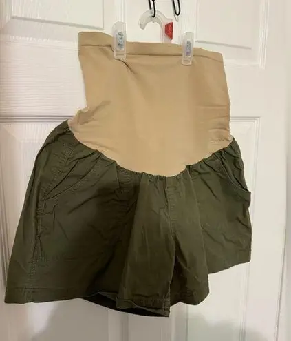 Motherhood  Maternity Shorts Size Large