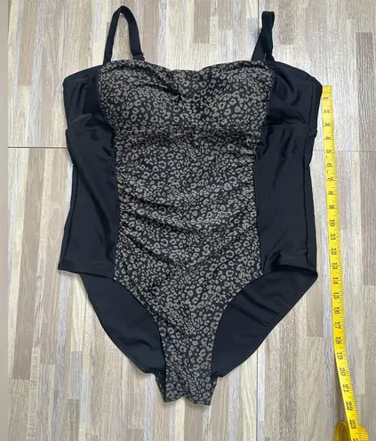 Ava & Viv Retro Pinup Black Leopard Print Ruched One Piece Swimsuit 20W