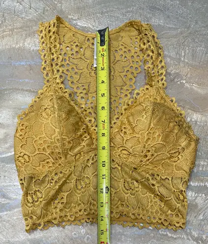 Zenana Outfitters Comfy Yellow Bralette Top Women’s Medium