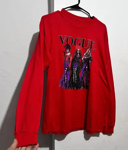 Red Vogue x Hocus Pocus long sleeve shirt #HocusPocus #Vogue No size tags fit up Size L