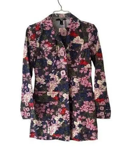 Tara Jarmon Floral Button