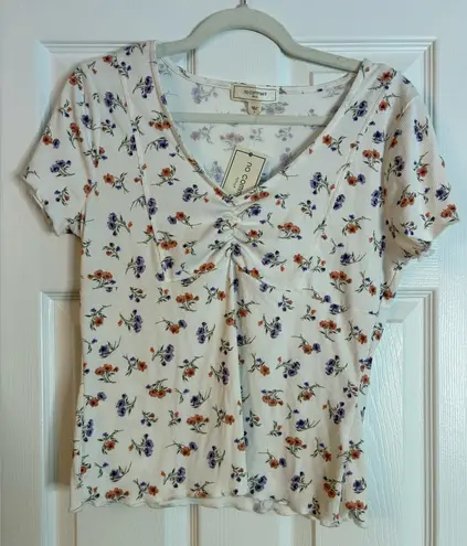 No Comment NWT  white floral print, short-sleeve, ribbed top, Large - Image 1