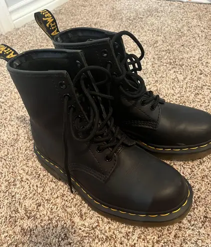 Dr. Martens Doc marten Black Boots