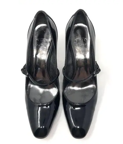 Joan & David black patent/leather Mary Jane shoes, size 8.5