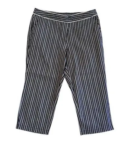 Venezia Black and White Stripe Capris Size 18