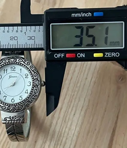 Fashion Watch Geneva Brand Silver