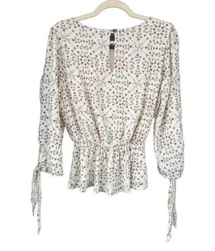 Everly 0784 Boho  Cream Floral Long Sleeve Blouse Size Medium