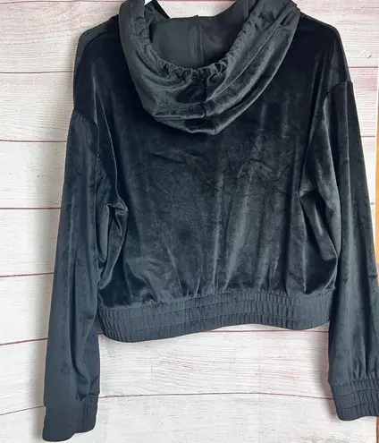 Weekend Edition Women's Long Sleeve Black Velour Cropped Sweatshirt Sz L Size L