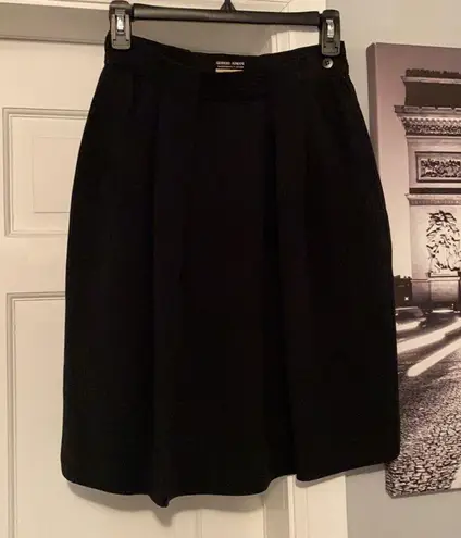 Giorgio Armani women’s navy ribbed pleated silk skirt luxury, size EU 40 US 4